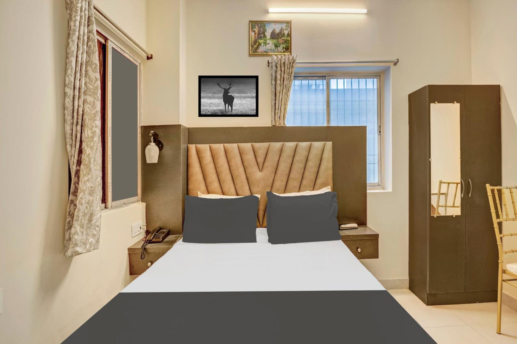 Super Townhouse Anisabad Near Mahavir Sansthan Khagaul Экстерьер фото